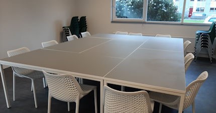 Vervanging inventaris Huis van de Wijk De Zevensprong