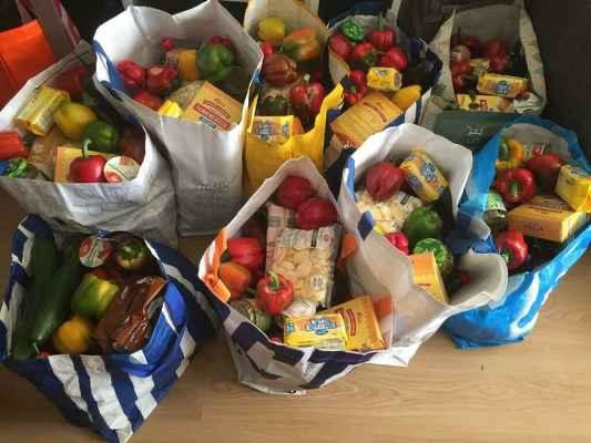 20-12 Vlaardingen - Bijdrage voor voedselpakketten stichting De Witte Lelie