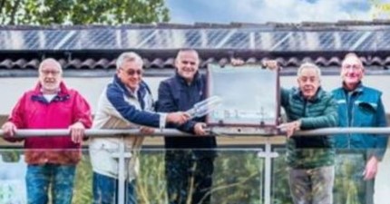 20211125 Rozenburg - Tennisclub eerste verduurzaamde sportvereniging binnen Rozenburg_klein.JPG